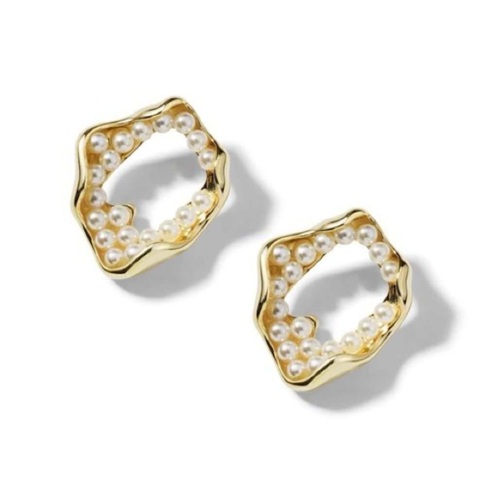 Elegant Pearl Earrings M1292
